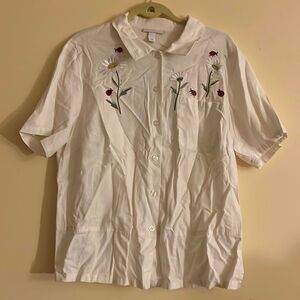 Dress barn Embroidered Floral White Button down Shirt Size 18W Linen blend